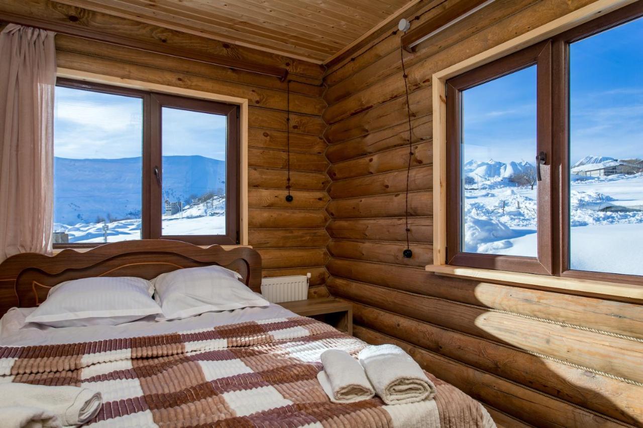 Snow Time Eco Chalet Гудаури Экстерьер фото