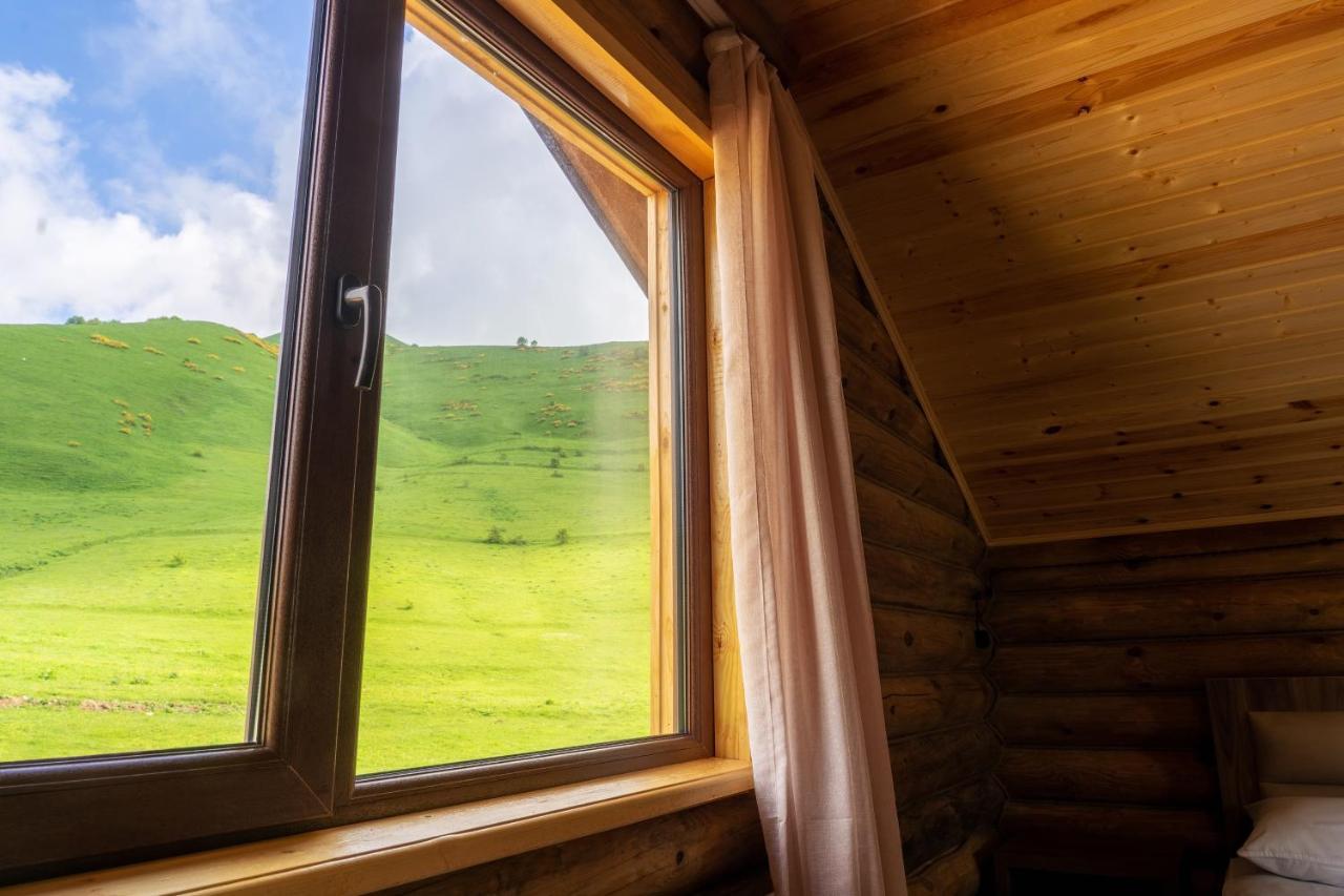 Snow Time Eco Chalet Гудаури Экстерьер фото