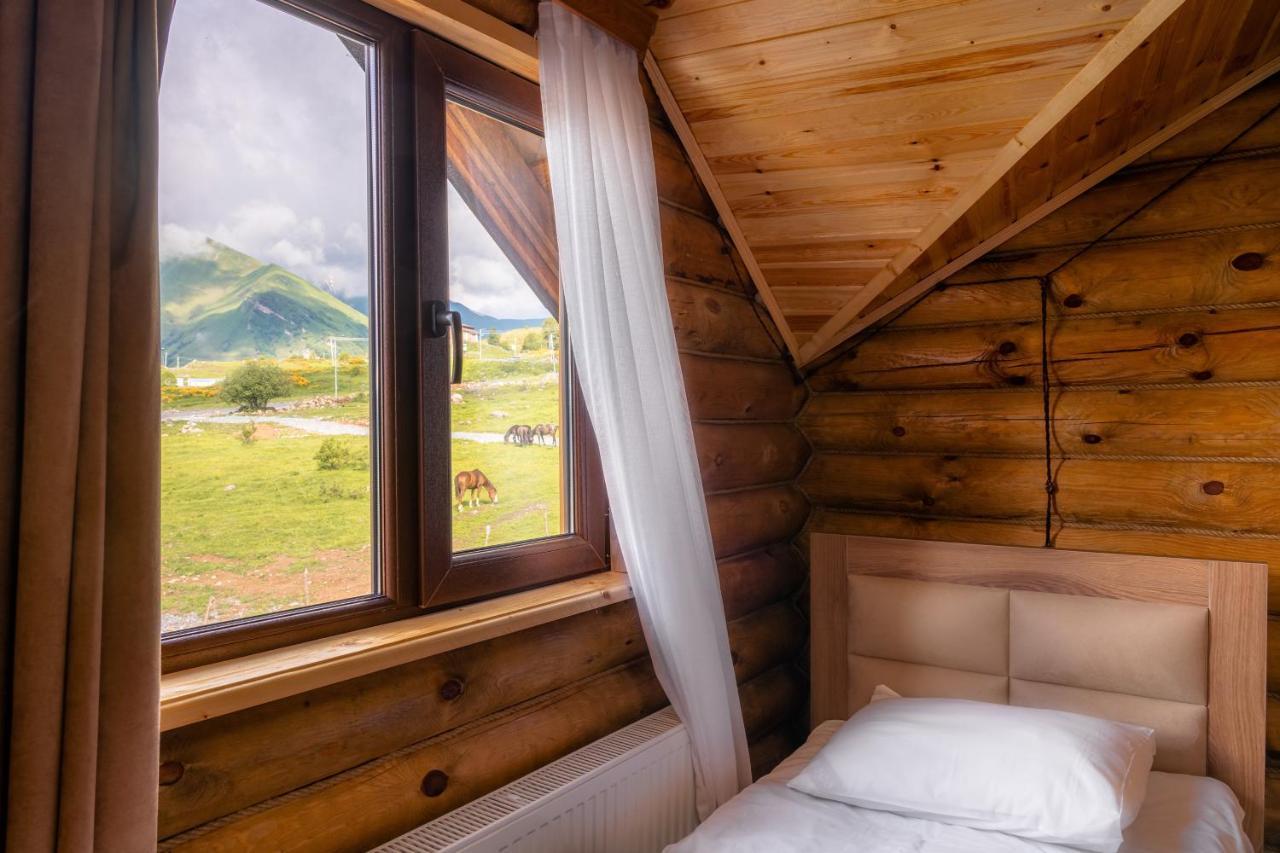 Snow Time Eco Chalet Гудаури Экстерьер фото